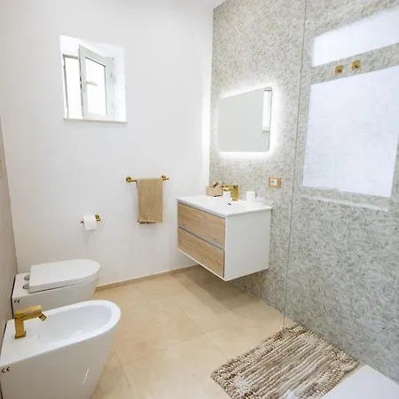 Column Luxury With Jacuzzi * Palermo