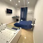 Column Luxury With Jacuzzi *